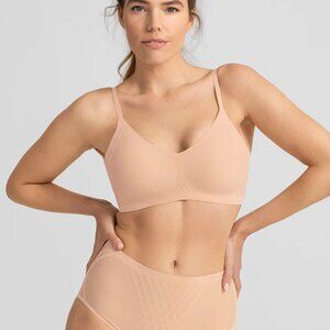 Honeylove Nude Bra Size L